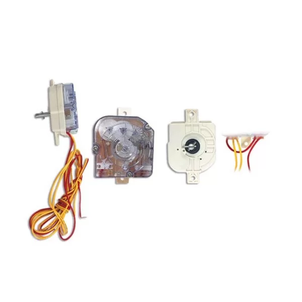 Timer Cuadrado 3 Cables Orejas Rectas con Puente